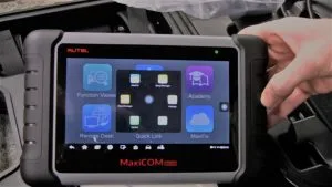 4. Autel MaxiCOM MK808 Scanner